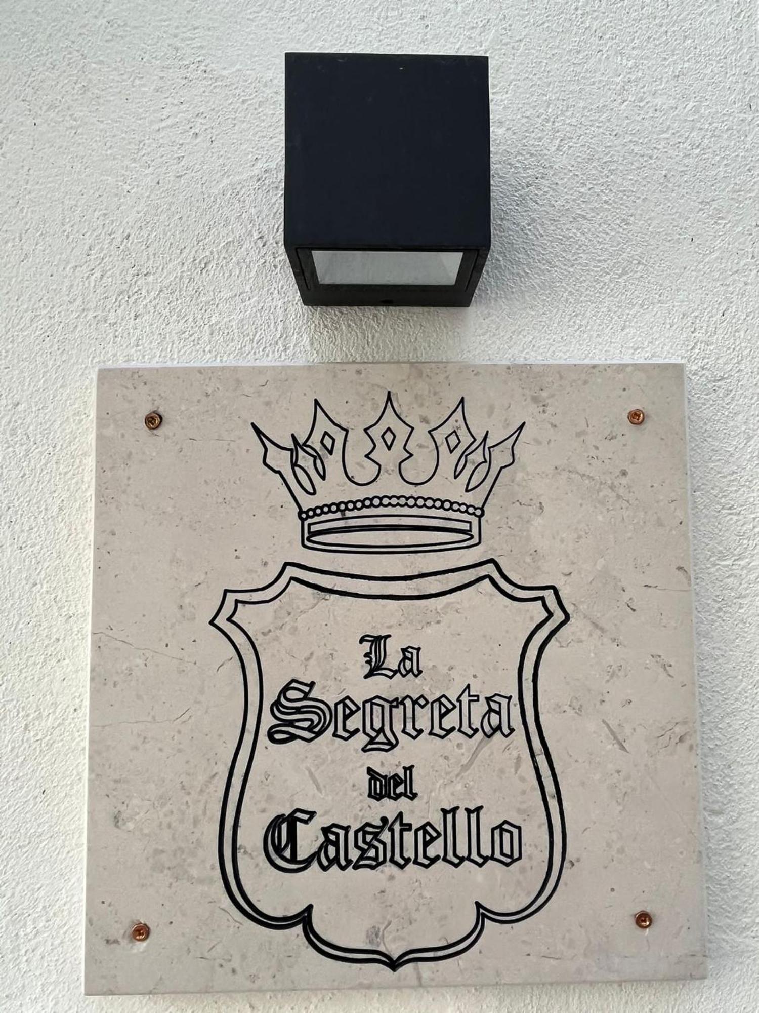 지오이아델콜레 La Segreta Del Castello, Private Access B&B 외부 사진